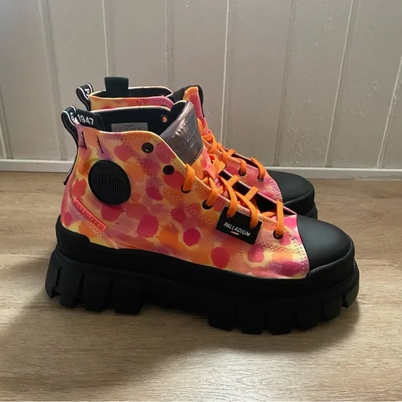 Palladium Revolt Hi TX Women’s 9 Black Sole Custom Tie Dye Festival Boots - Picture 2 of 10